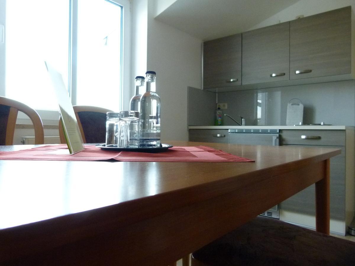 Hotel-Pension Pastow Garni Broderstorf Екстериор снимка